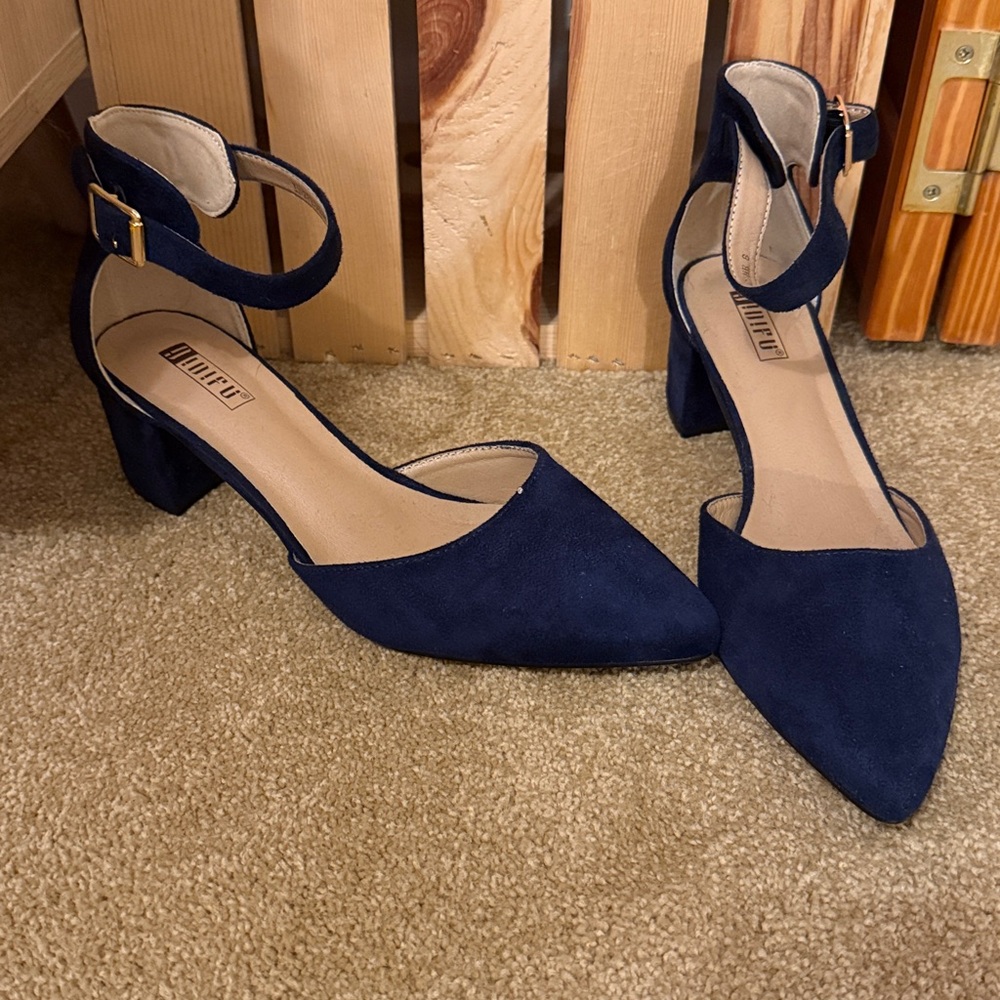 IDIFU Navy Blue Heels